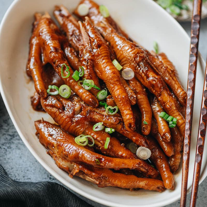 Umami chicken feet